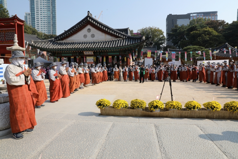 2020.10.26_자비순례 봉은사 도착 (9)